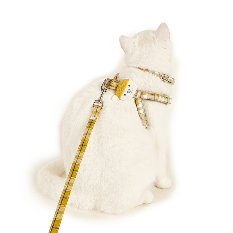 Plaid Cat Harness and Leash Set for Safer Outdoor Walks