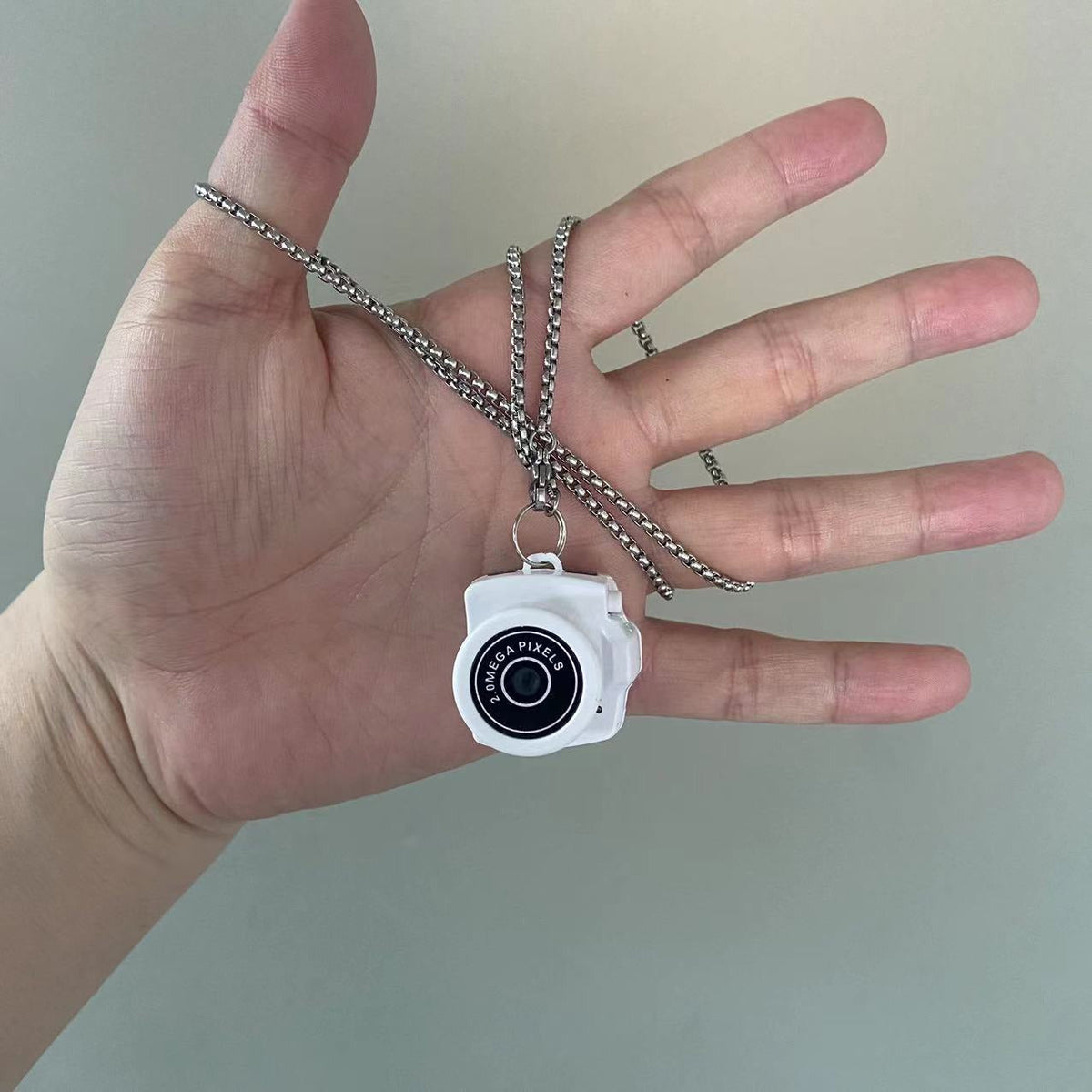 Mini Wearable Necklace Camera HD Pendant for Campus