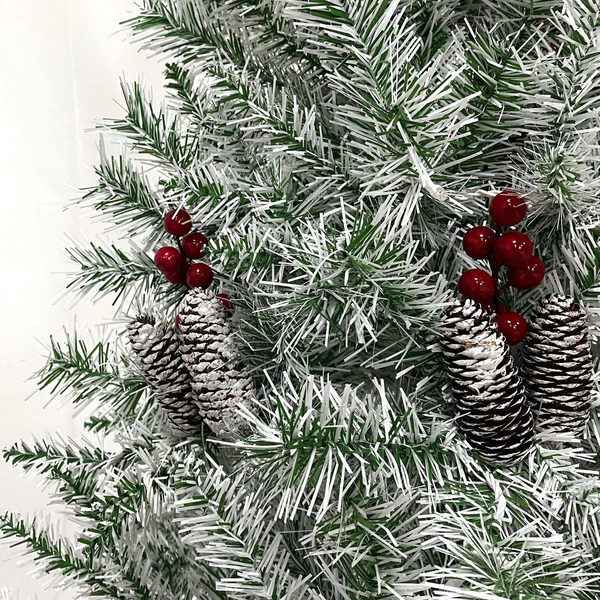 Pre-Lit Christmas Tree Set for Festive Front Doors