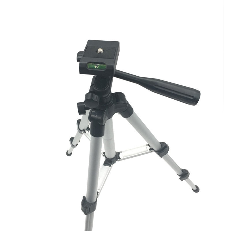 Aluminum Camera Tripod with 360-Degree Fluid Head Stand