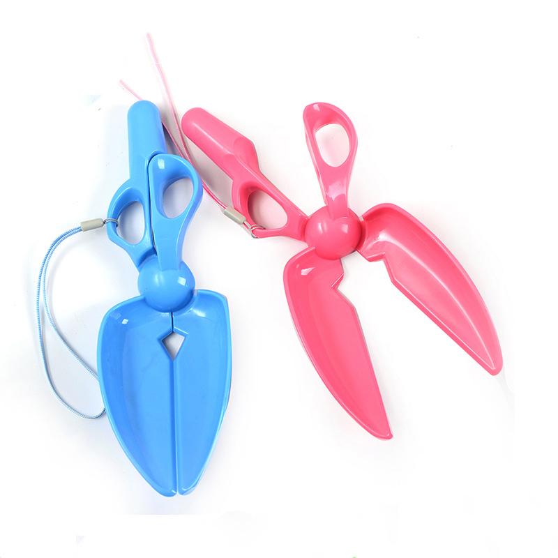 Pooper Scooper Tool: Pick Up Pet Waste Without Touching