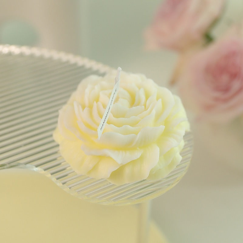 Peony Aromatherapy Candle for Romantic Floral Decor
