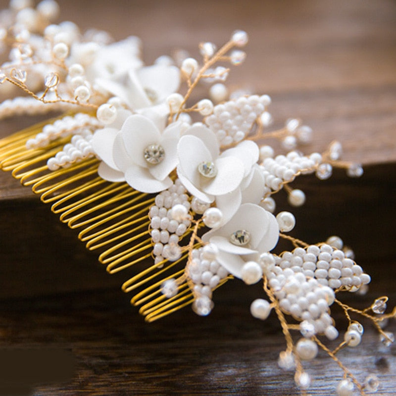 Gold Bridal Hair Comb with Pearls for Wedding Updos