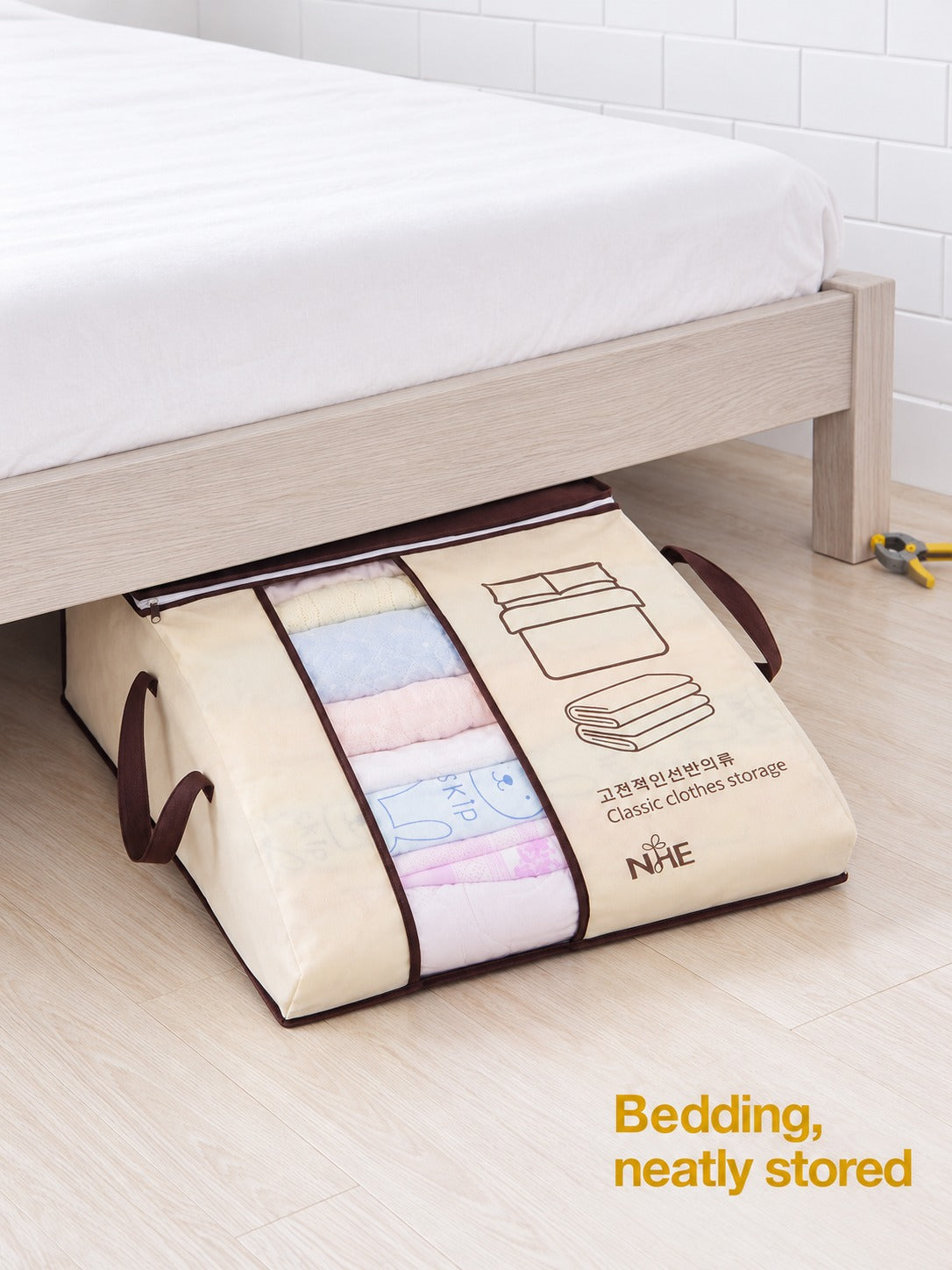 Quilt Storage Bag with Zipper and Clear Window