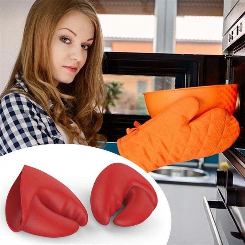 Red Silicone Pot Handle Grips: Lobster Claw Heat Guard