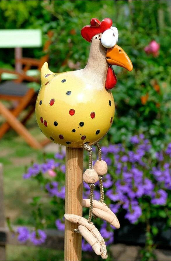 Hanging Chicken Ornament for Playful Garden Decor
