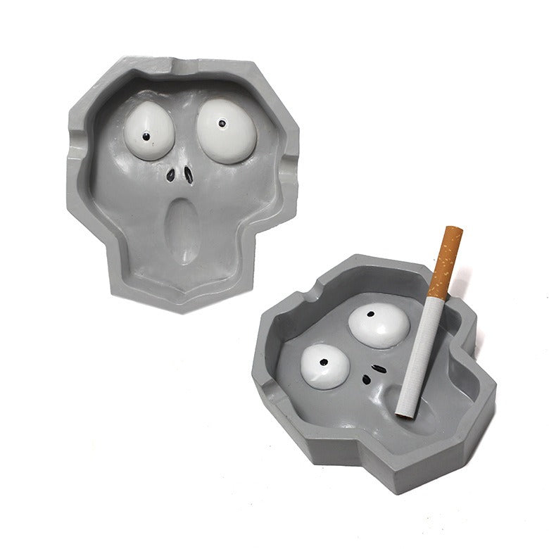 Ghost Face Ashtray for Quirky Desktop Decor Display