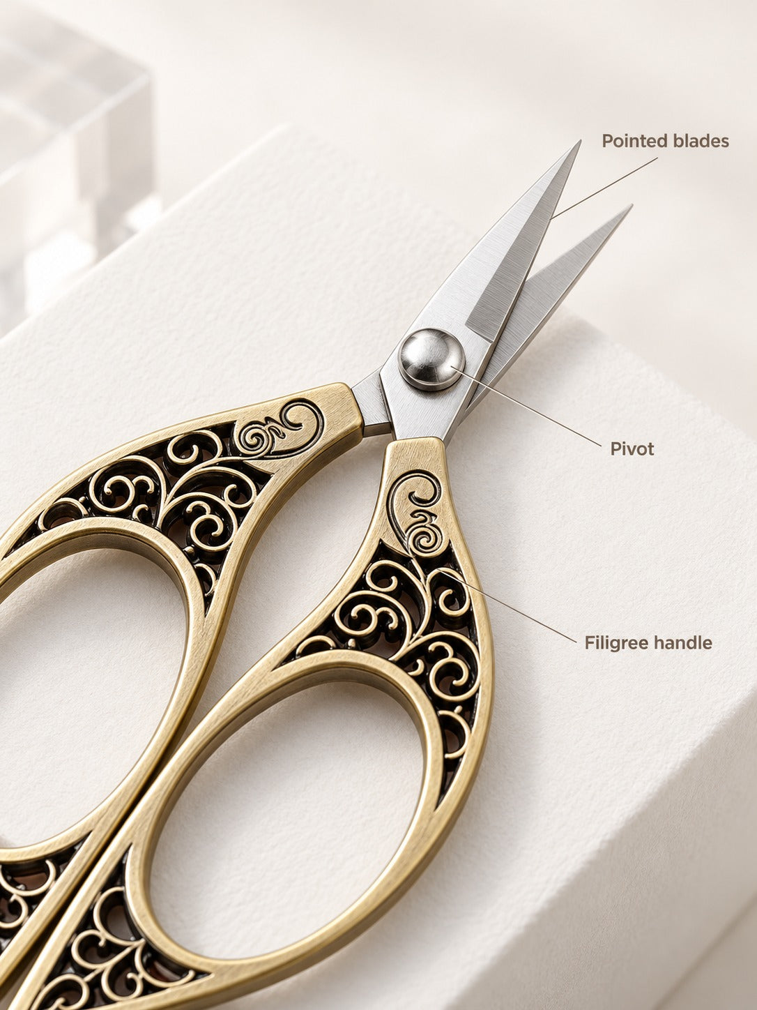 Retro Pointed Filigree Tailor Scissors for Thread Trimming
