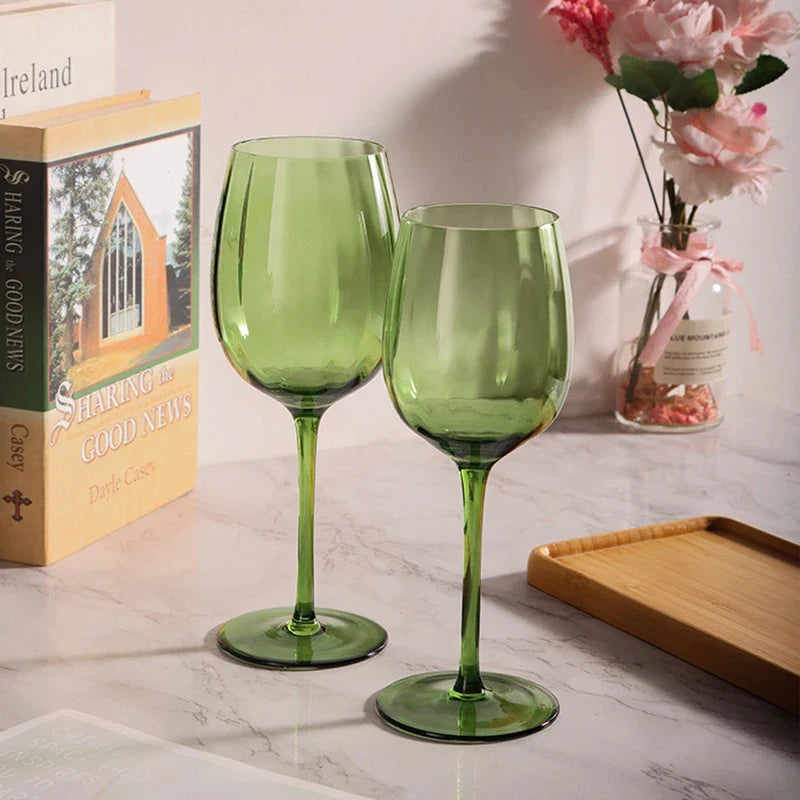 Retro Green Wine Glasses for Vintage Table Settings