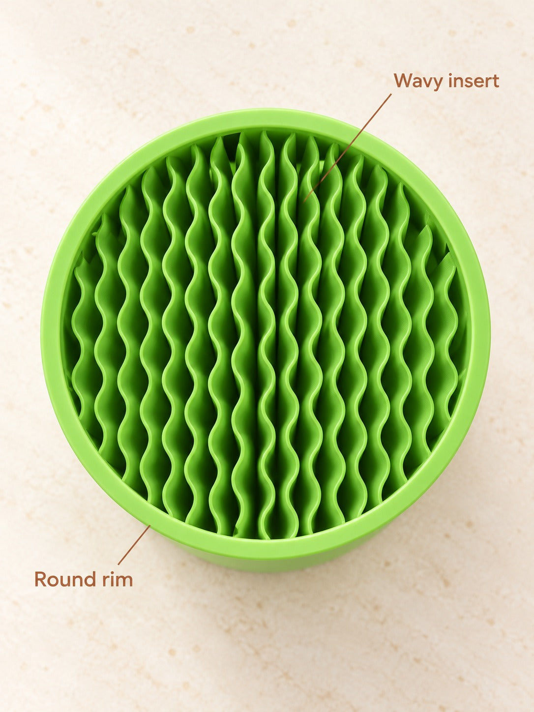 Colorful Round Knife Holder With Wavy Upright Insert