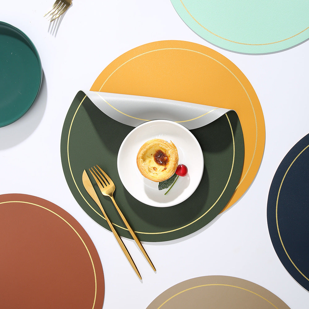 Round Leather-Look Placemat, Waterproof Table Protector