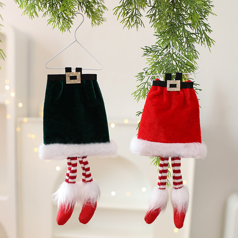 Grinch Tree Skirt Decoration For Playful Holiday Displays
