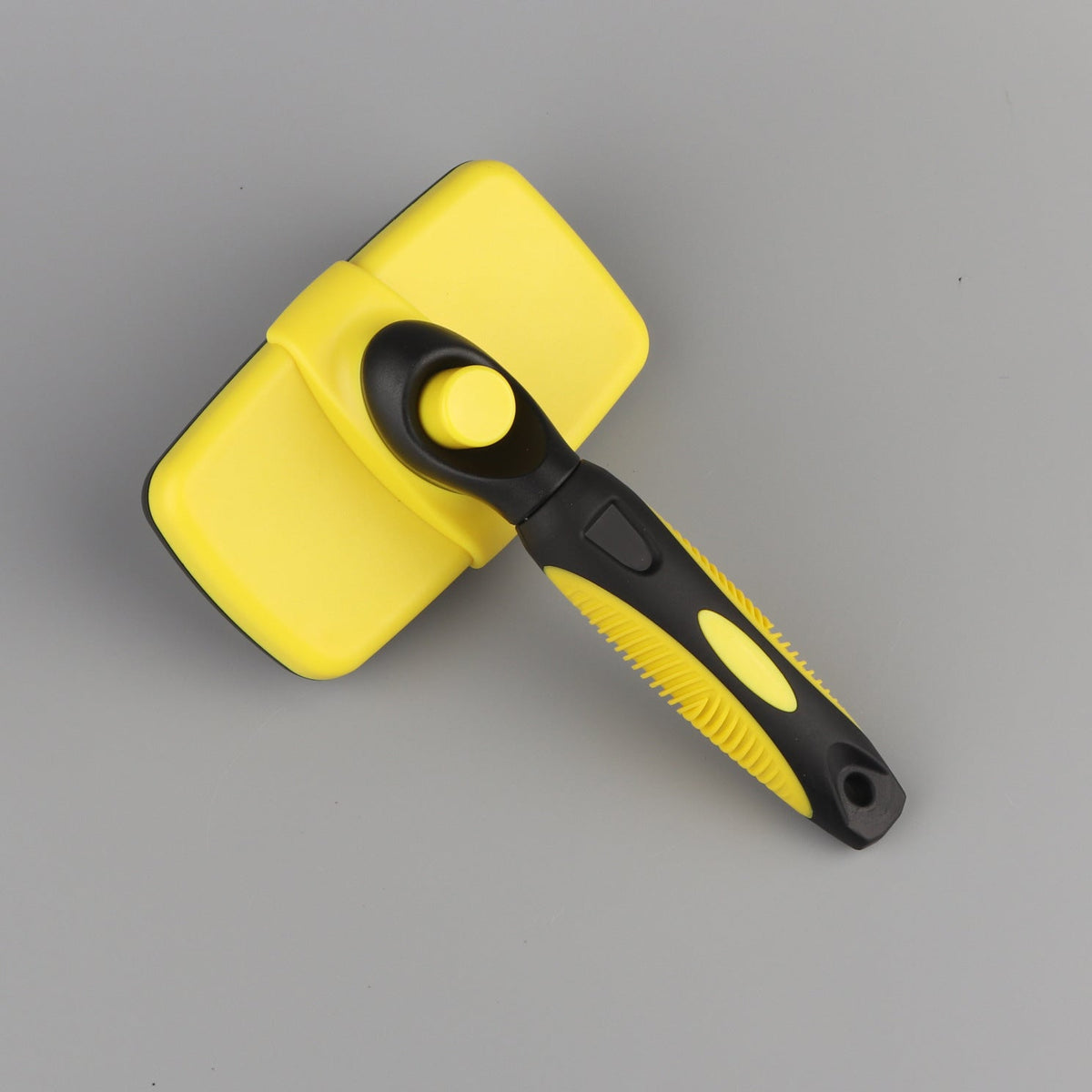 Self-Cleaning Pet Brush for Loose Fur and Knots at Home