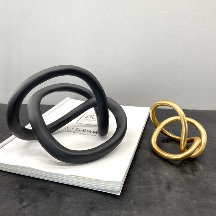 Black Resin Knot Ornament for Elevated Modern Interiors