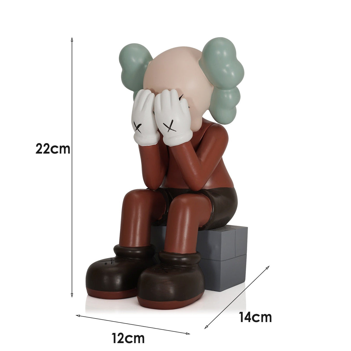 Sitting Bear Resin Figurine for Playful Interiors