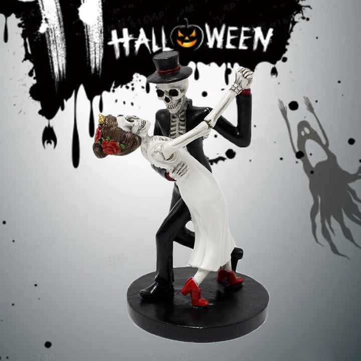 Skeleton Couple Halloween Decor for Spooky Romance