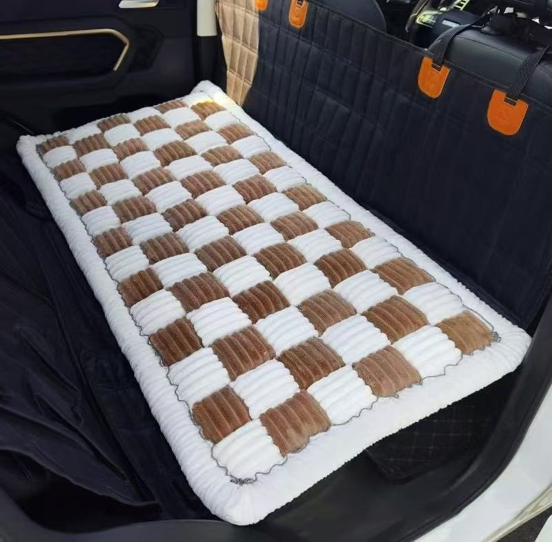 Dog Car Seat Cover Bed for Plush Rear-Seat Comfort