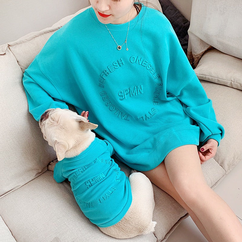 Matching Pet And Owner Outfits For Colorful Photos