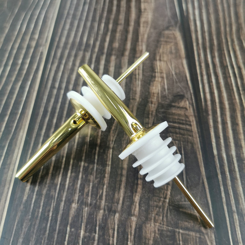 Stainless Steel Wine Pourer with Ribbed Drip-Free Stopper