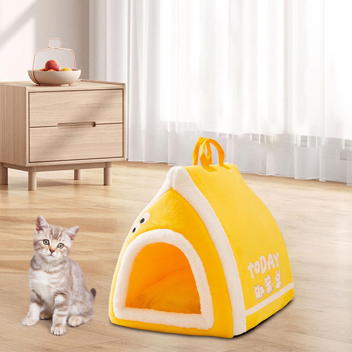 Toast Cat Bed: Cozy Enclosed Hideaway for Cold Nights