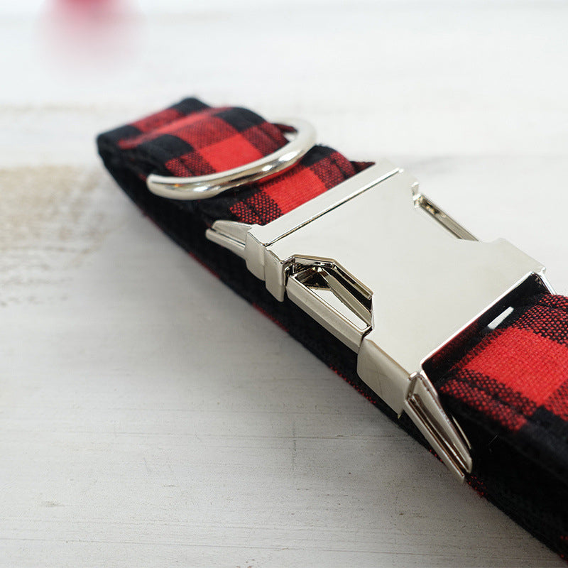 Matching Plaid Dog Collar and Leash Set for Walks