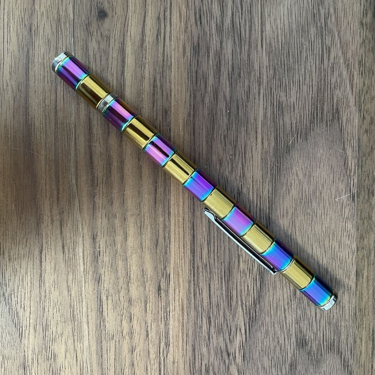 Magnetic Fidget Pen for Creative 3D Shape Building