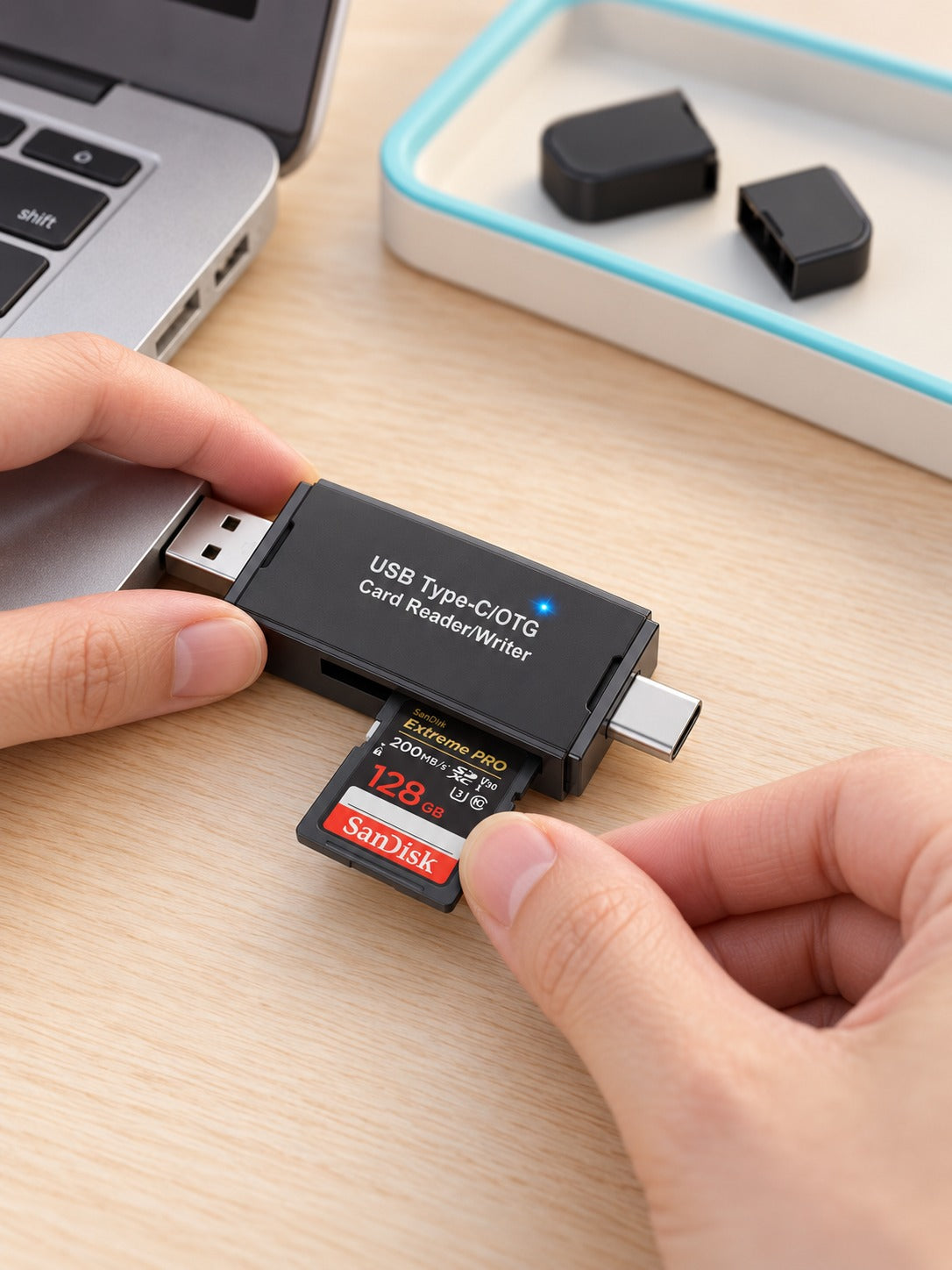 USB-C & USB 3.0 SD microSD Card Reader for Phones & Laptops