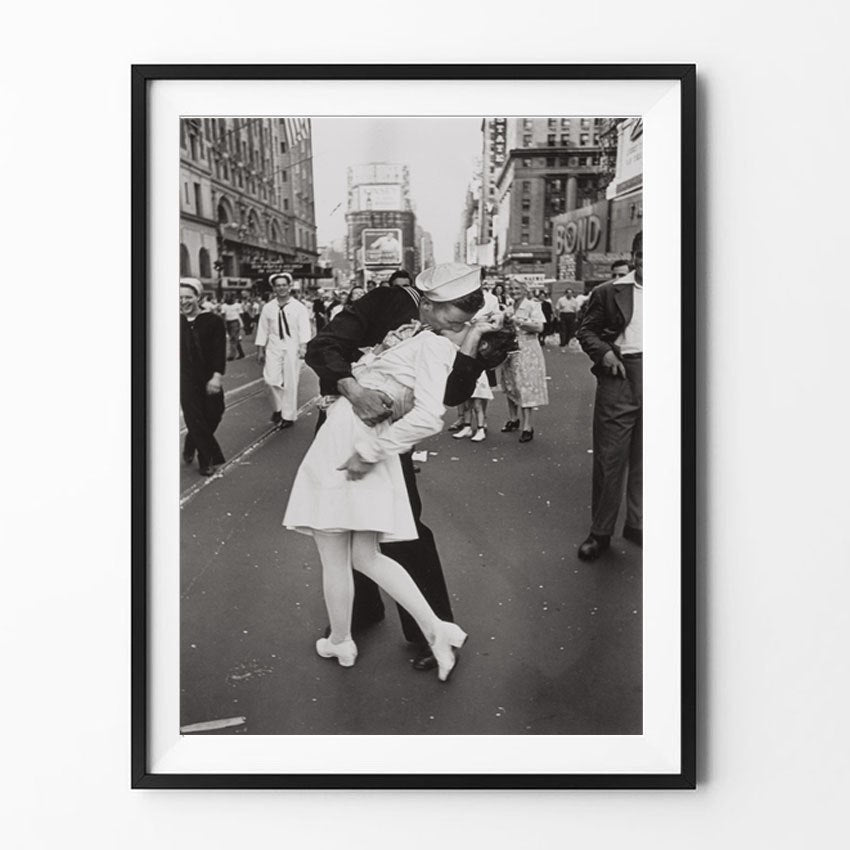 Victory Kiss Wall Art Print | Timeless New York Style