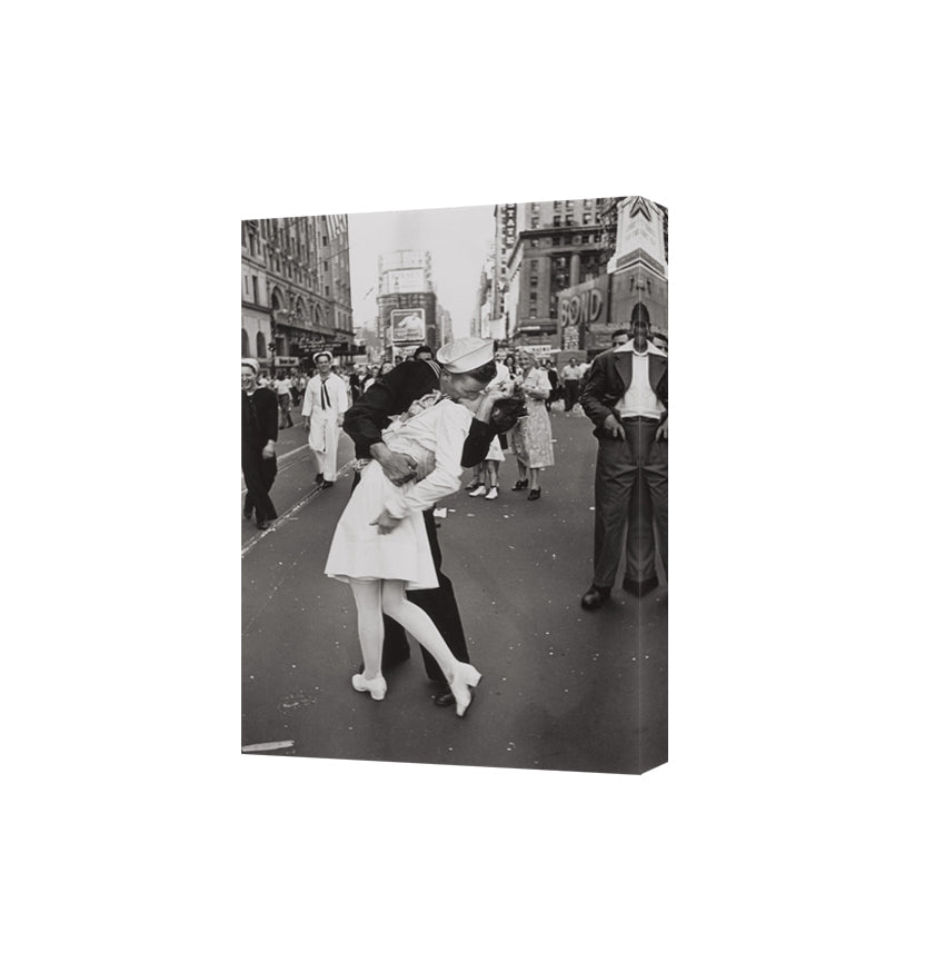 Victory Kiss Wall Art Print | Timeless New York Style