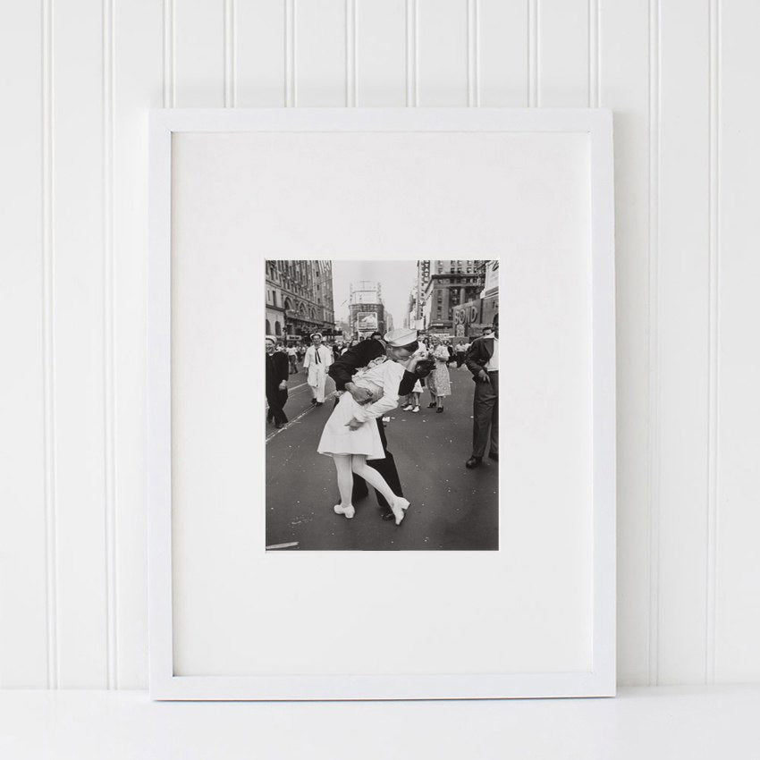 Victory Kiss Wall Art Print | Timeless New York Style