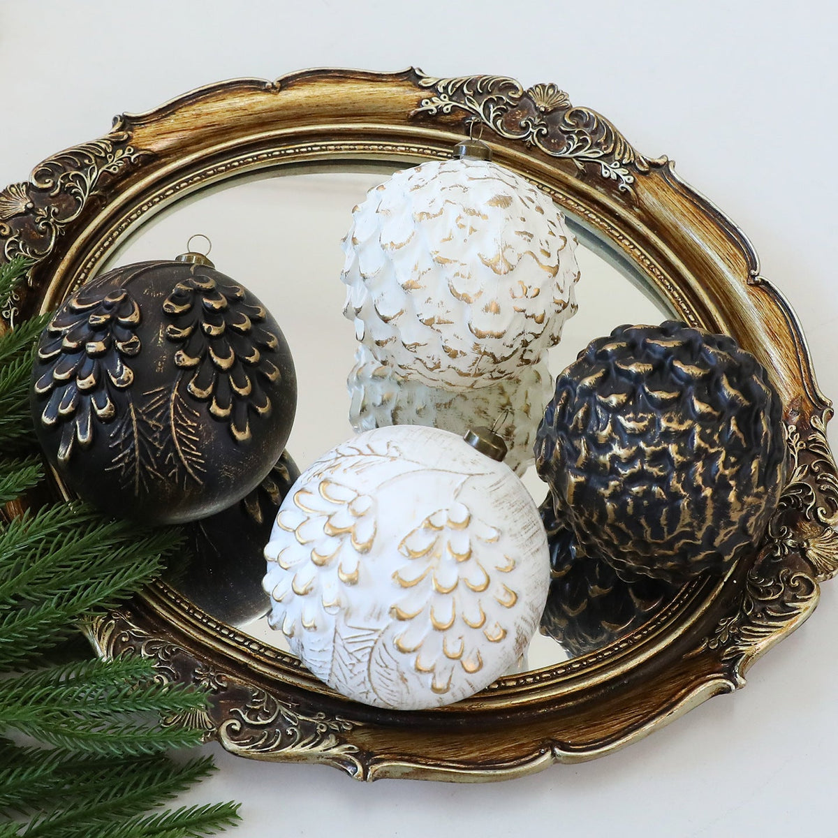 Vintage 10cm Christmas Ornaments for Elegant Trees