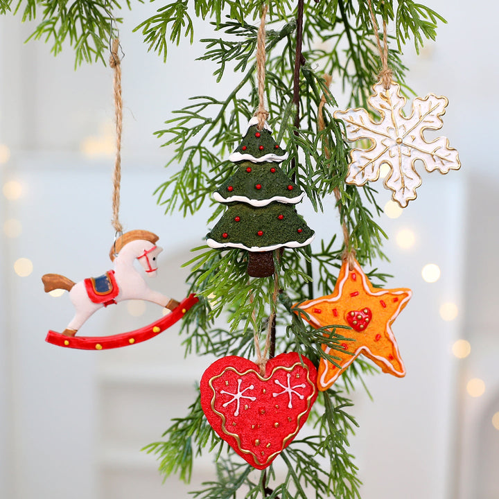 Vintage Christmas Ornaments for a Nostalgic Holiday Tree