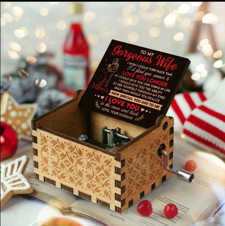 Vintage Wooden Music Box for Romantic Keepsake Gifts