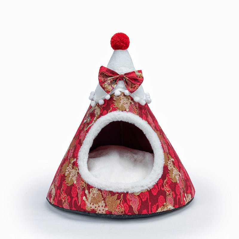 Enclosed Christmas Cat Bed Tent for Cozy Winter Naps