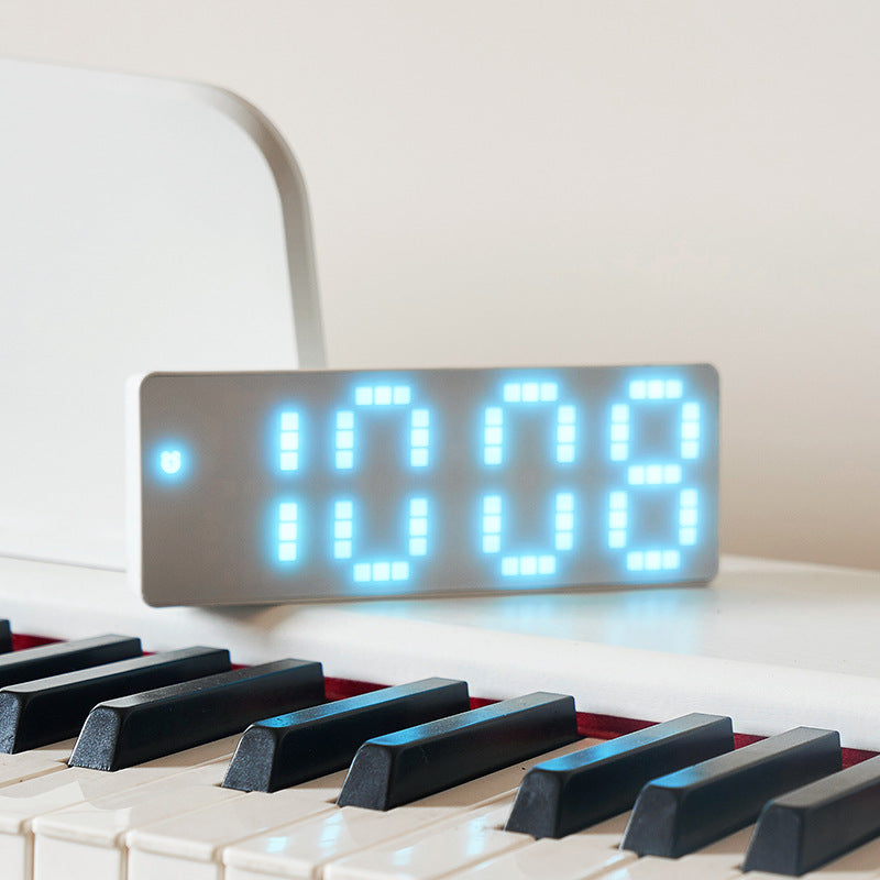 Mirrored Digital Alarm Clock With Easy-Read Display
