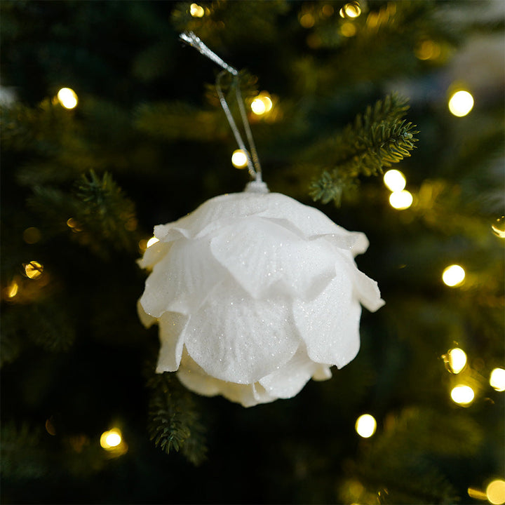 White Petal Christmas Ball Ornaments for Snowy Trees