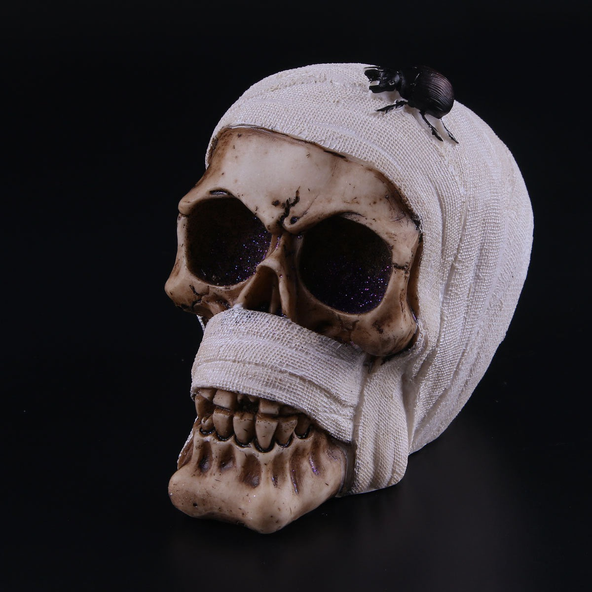 White Scarf Resin Skull Ornament for Gothic Decor