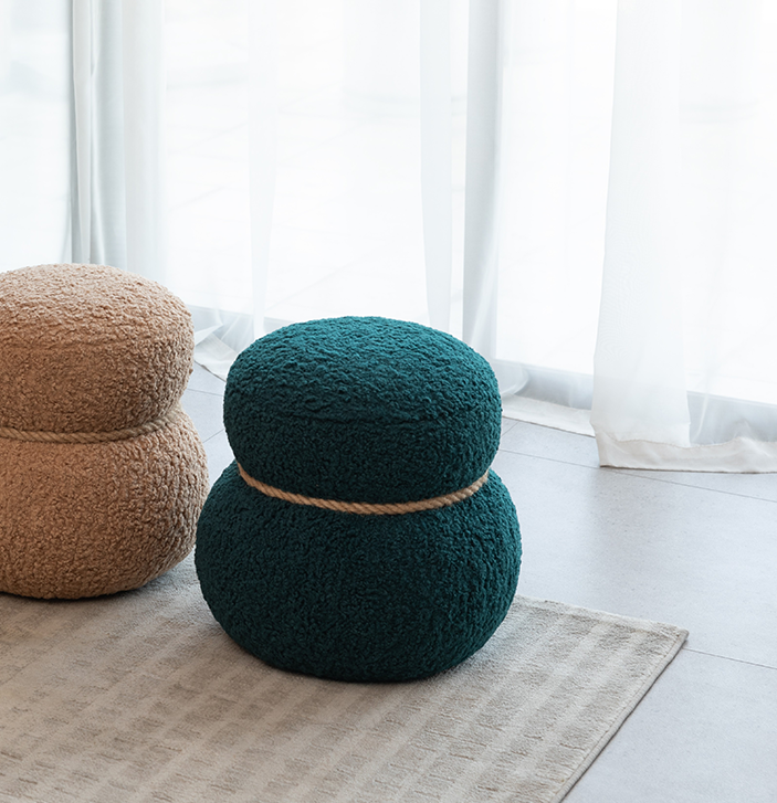 Dark Green Snowman Stool: Plush Boucle Accent Seat