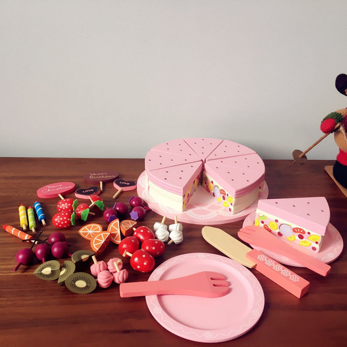 Wooden Pretend Birthday Cake Set for Imaginative Play