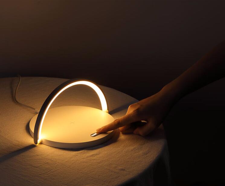 Qi Wireless Charging Night Light Lamp for Nightstand