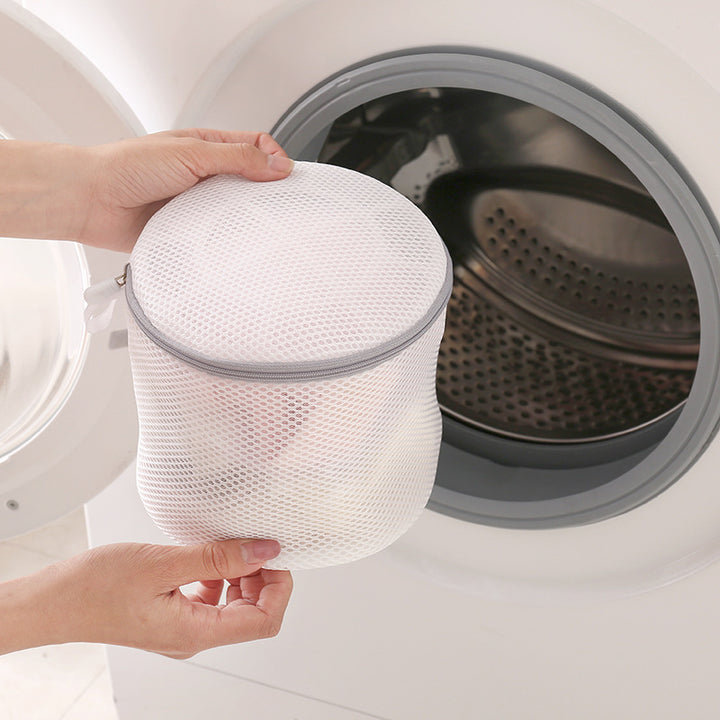 Bra Laundry Bag: Double-Layer Mesh Guards Delicate Lingerie