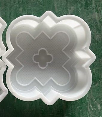 Decorative Concrete Stepping Stone Mold for Garden Paths