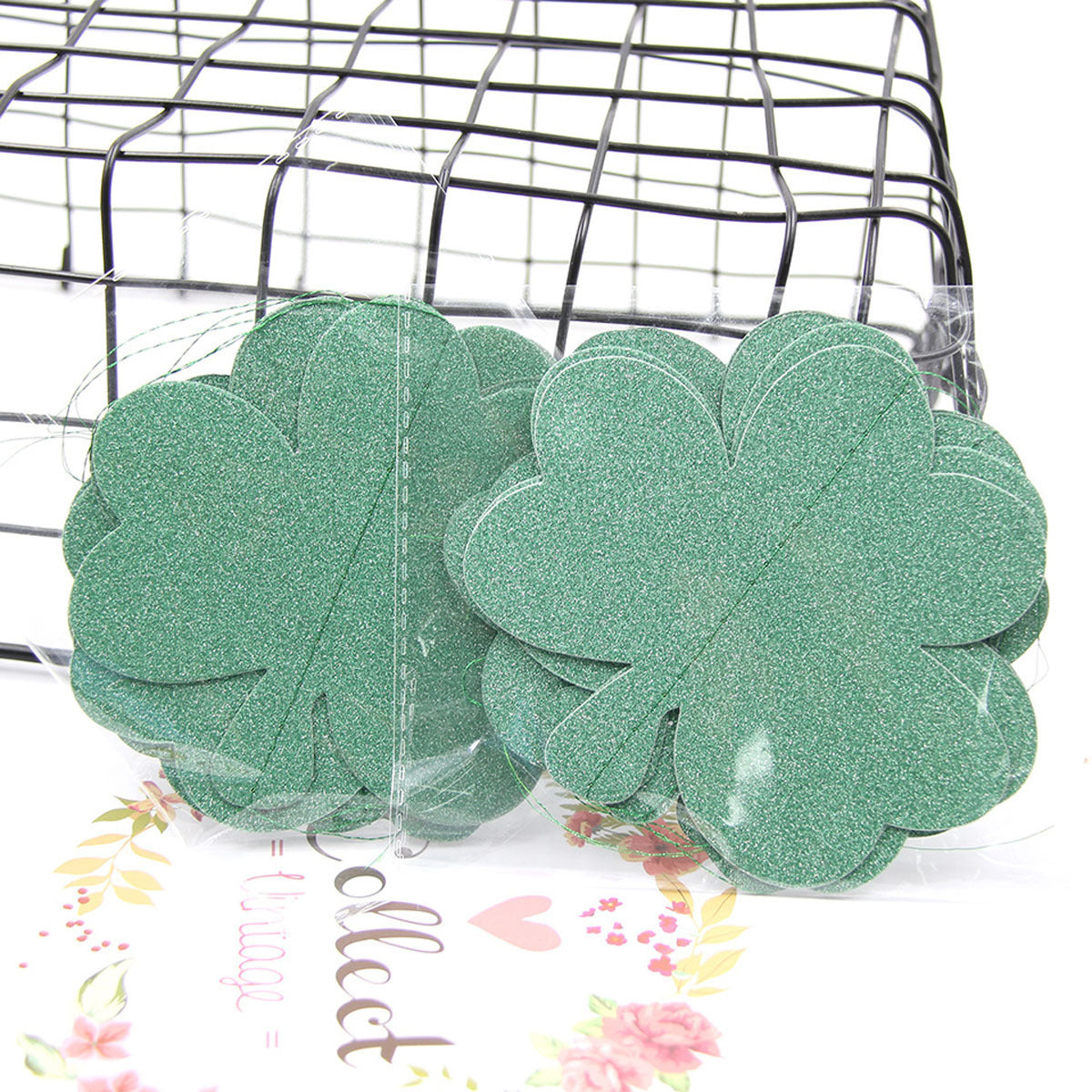 Lucky Clover Pull Garland, 1.8m Irish Party Decor