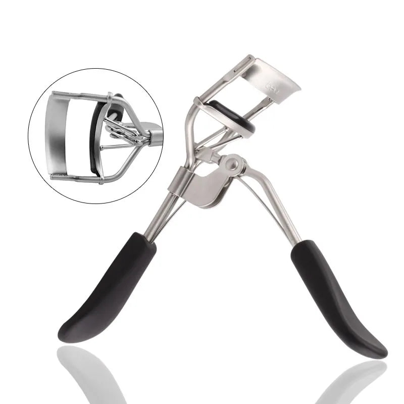 Eyelash Curler – Naturally Lifted Curls Without Pinching