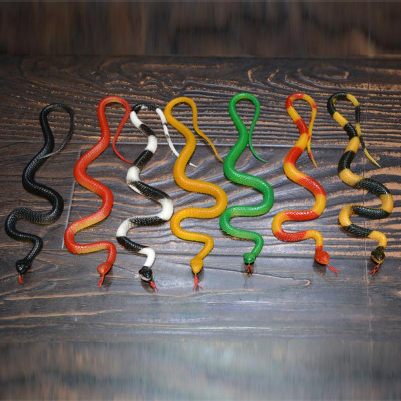 Realistic Snake Prank Toy for Halloween Party Fun Prop
