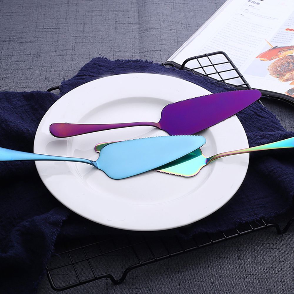 Serrated Stainless Steel Cake Server for Clean Slices