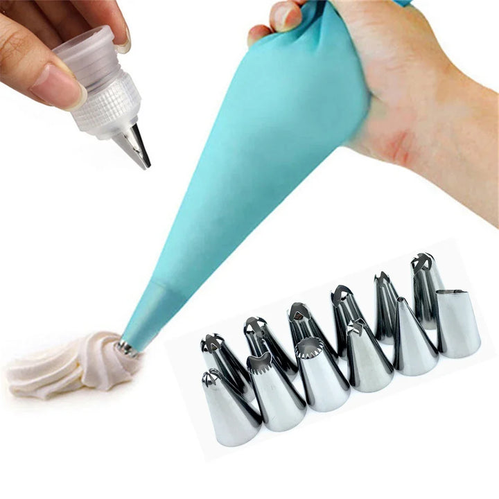 Silicone Piping Bag Set with 12 Stainless Steel Tips