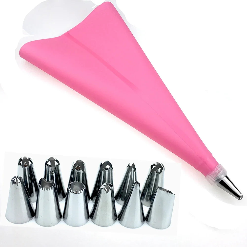 Silicone Piping Bag Set with 12 Stainless Steel Tips