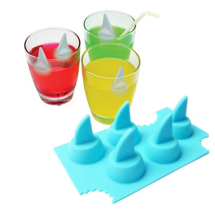 Shark Fin Ice Cube Tray Silicone Mold for Party Drinks