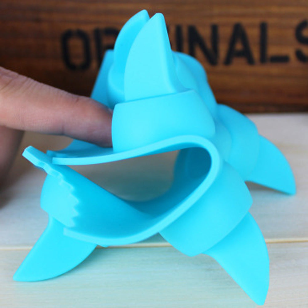 Shark Fin Ice Cube Tray Silicone Mold for Party Drinks